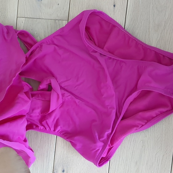 Small Bar III Pink Swimsuit One Piece Bathing Suit Beach Pool Vacation - Picture 15 of 15